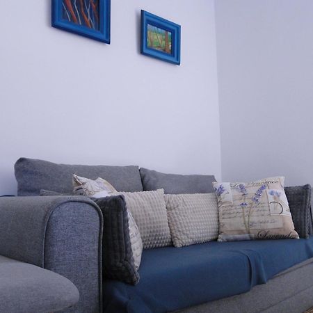 Heritage Apartments Kyra & Fox In Pitve, Hvar מראה חיצוני תמונה