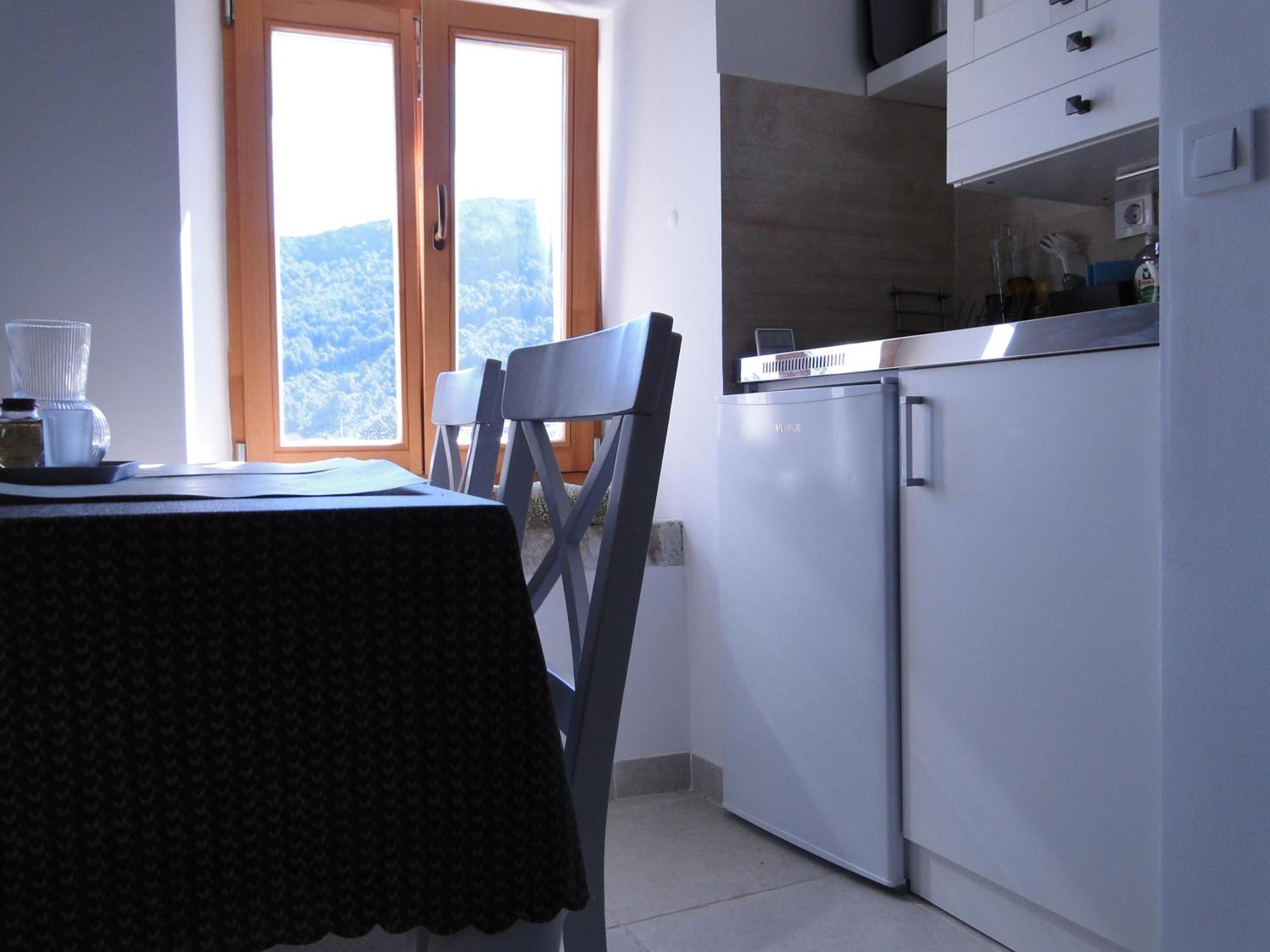 Heritage Apartments Kyra & Fox In Pitve, Hvar מראה חיצוני תמונה