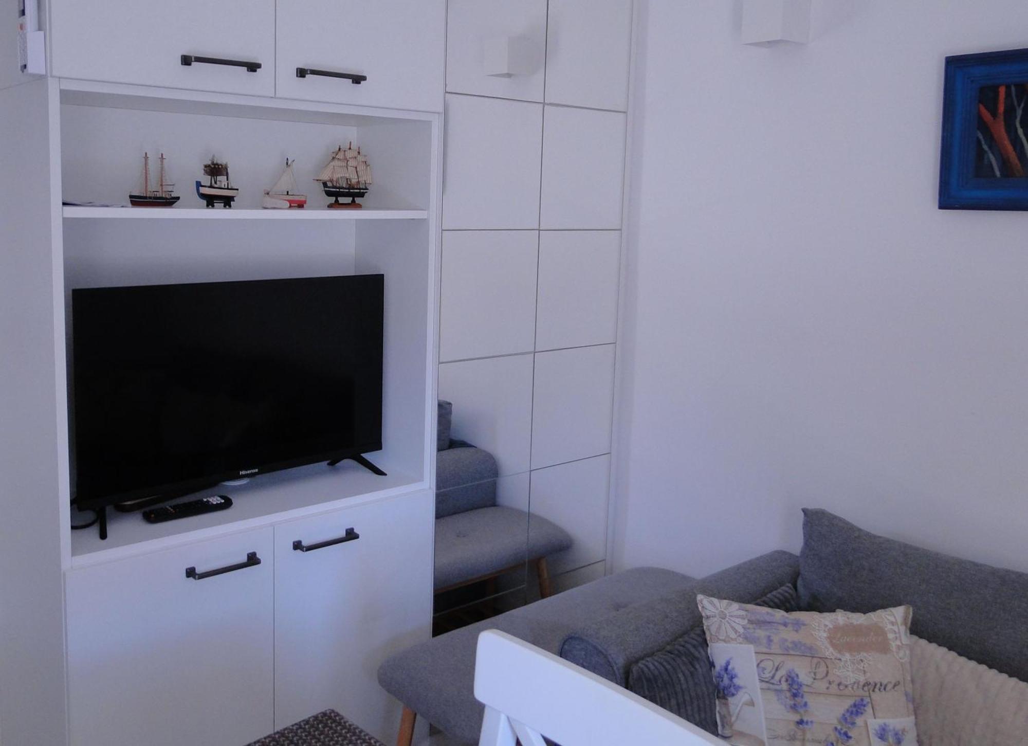 Heritage Apartments Kyra & Fox In Pitve, Hvar מראה חיצוני תמונה