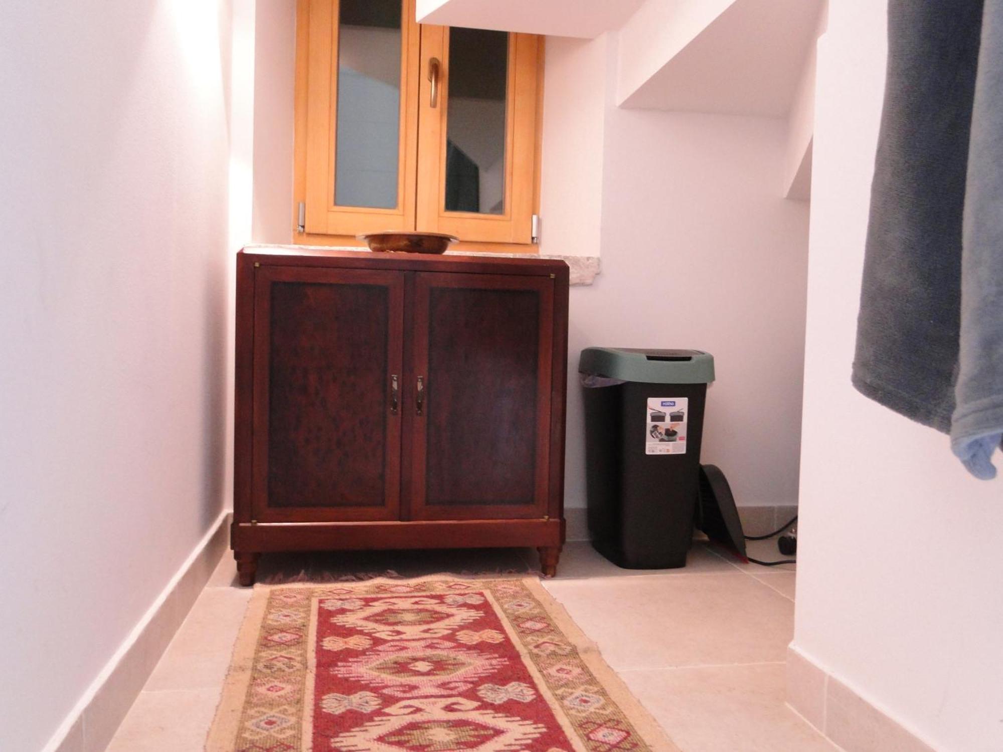 Heritage Apartments Kyra & Fox In Pitve, Hvar מראה חיצוני תמונה