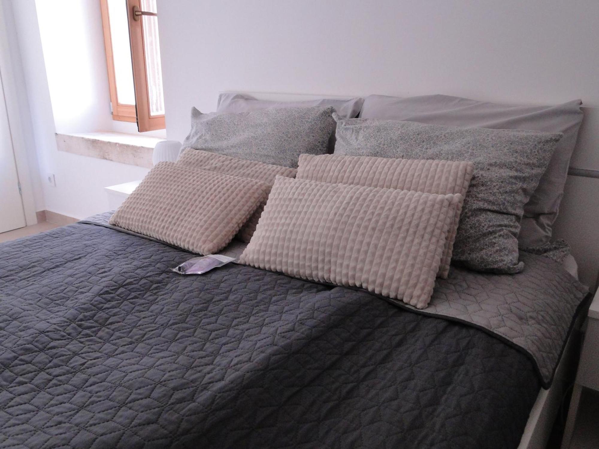 Heritage Apartments Kyra & Fox In Pitve, Hvar מראה חיצוני תמונה